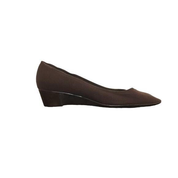 Salvatore Ferragamo Brown Pumps Sz 10.5B - Picture 1 of 12